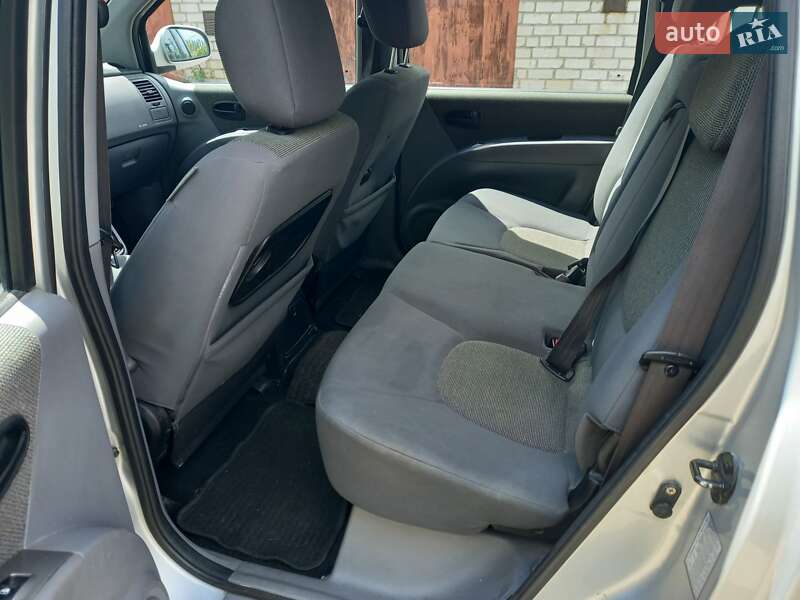 Мінівен Hyundai Matrix 2006 в Миколаєві
