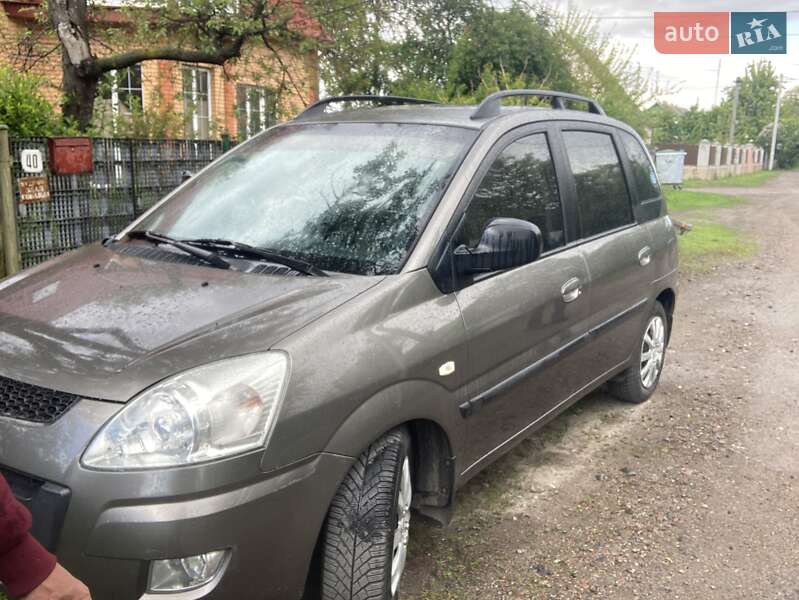 Минивэн Hyundai Matrix 2008 в Фастове