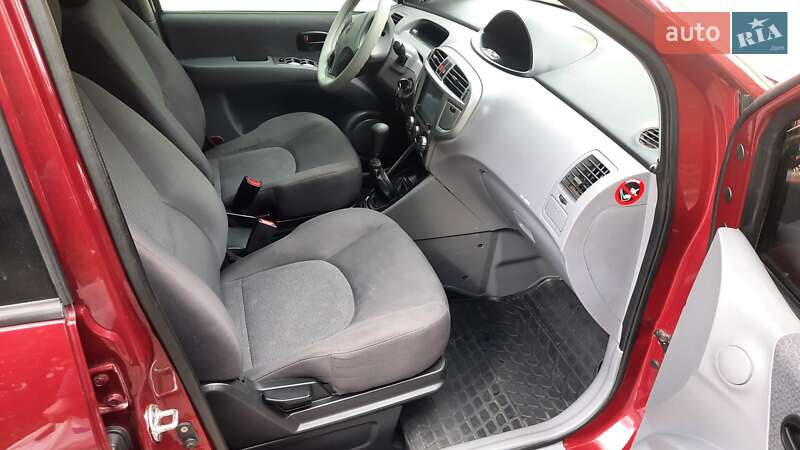 Минивэн Hyundai Matrix 2008 в Харькове