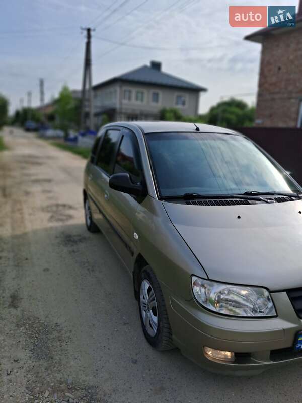 Мінівен Hyundai Matrix 2005 в Чернівцях