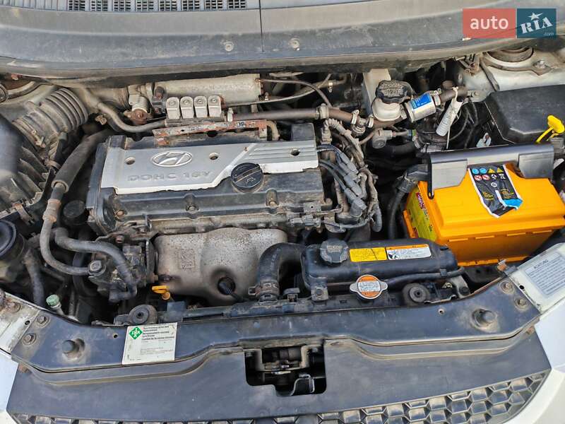 Минивэн Hyundai Matrix 2008 в Одессе