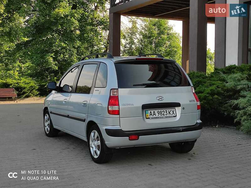 Минивэн Hyundai Matrix 2008 в Киеве