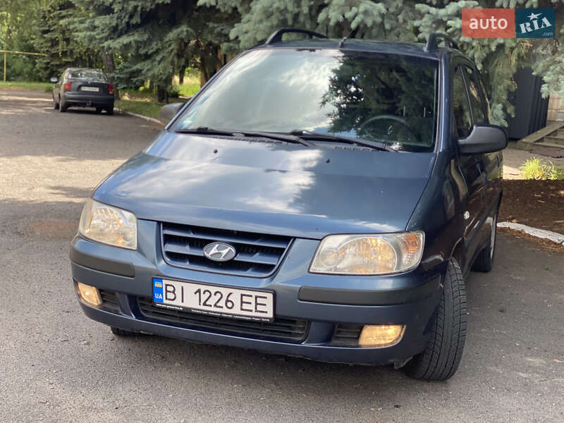 Минивэн Hyundai Matrix 2001 в 