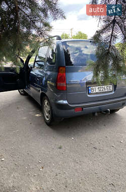 Минивэн Hyundai Matrix 2001 в 