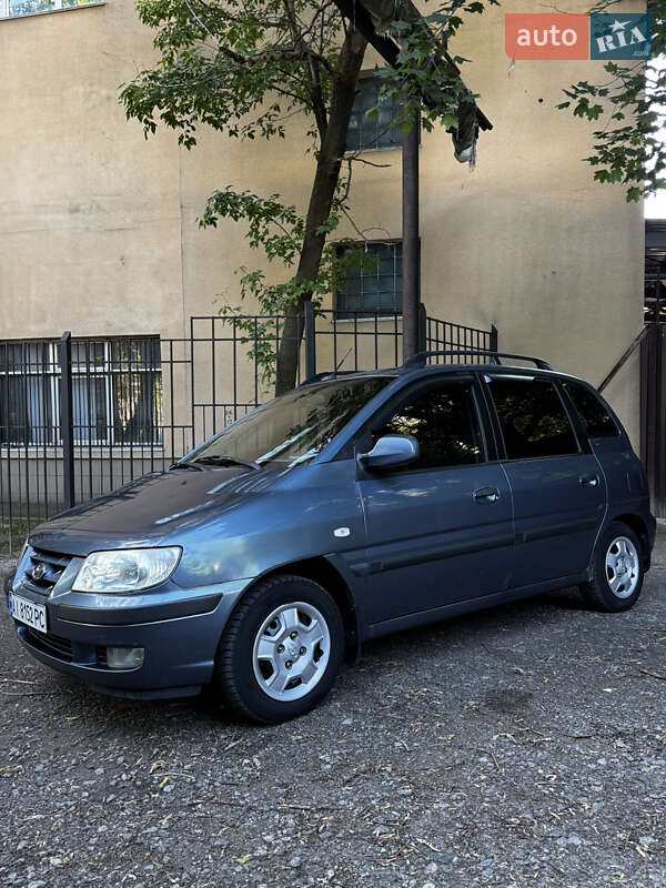 Минивэн Hyundai Matrix 2003 в Киеве