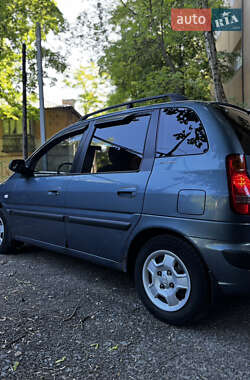 Минивэн Hyundai Matrix 2003 в 