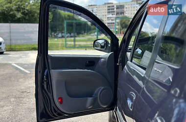 Минивэн Hyundai Matrix 2005 в 
