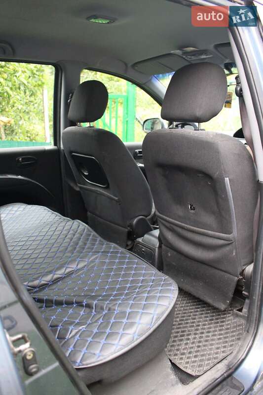 Минивэн Hyundai Matrix 2001 в Хмельницком