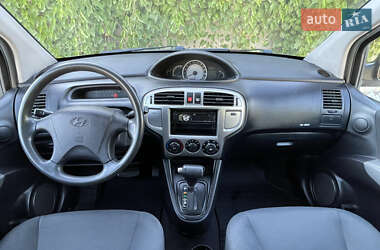 Мінівен Hyundai Matrix 2010 в 