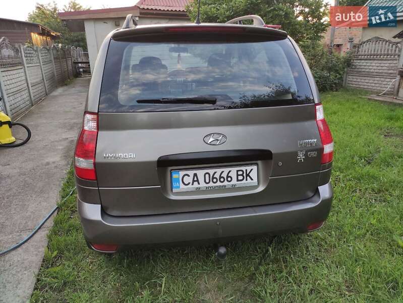 Минивэн Hyundai Matrix 2009 в Смеле