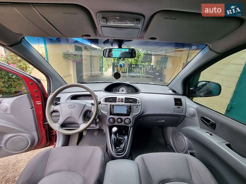 Минивэн Hyundai Matrix 2007 в Павлограде