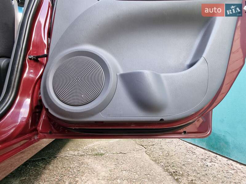 Минивэн Hyundai Matrix 2007 в Павлограде