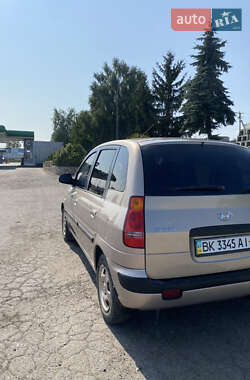 Мінівен Hyundai Matrix 2003 в 