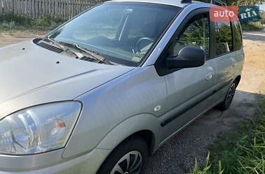Минивэн Hyundai Matrix 2008 в 