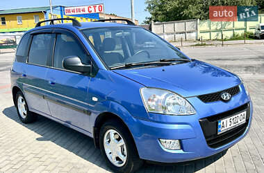 Минивэн Hyundai Matrix 2010 в 