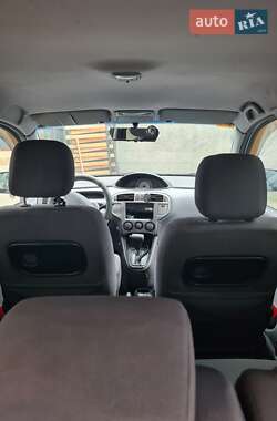 Минивэн Hyundai Matrix 2006 в 