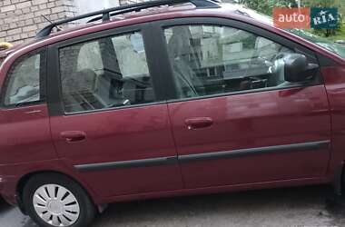Минивэн Hyundai Matrix 2008 в 