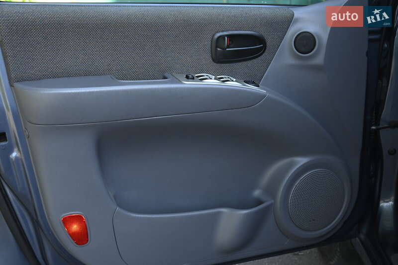 Мінівен Hyundai Matrix 2004 в Бердичеві