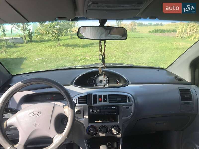 Минивэн Hyundai Matrix 2007 в Буске