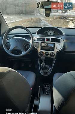 Минивэн Hyundai Matrix 2008 в 