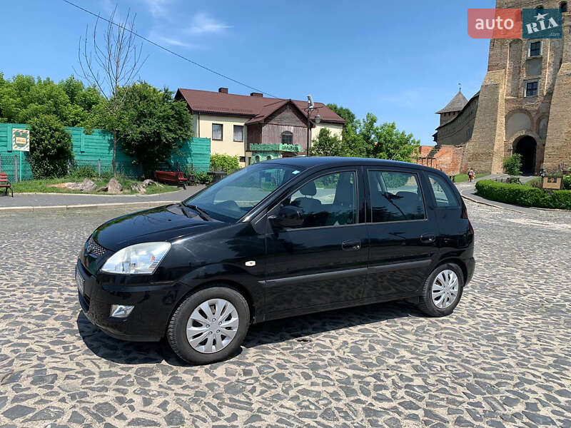 Минивэн Hyundai Matrix 2008 в Луцке