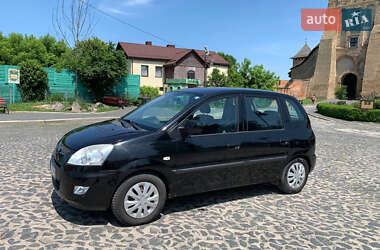 Минивэн Hyundai Matrix 2008 в 