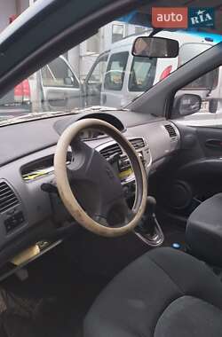 Минивэн Hyundai Matrix 2005 в 