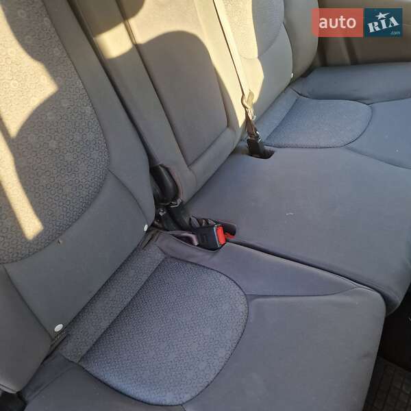 Минивэн Hyundai Matrix 2006 в Ивано-Франковске фото 34 Минивэн Hyundai Matrix 2006 в Ивано-Франковске