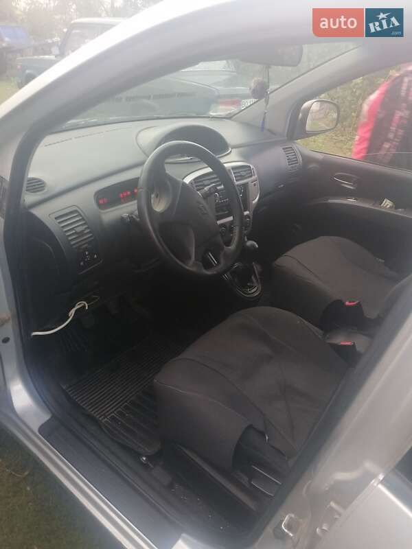 Мінівен Hyundai Matrix 2008 в Тернополі