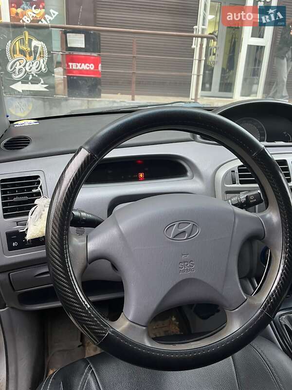 Мінівен Hyundai Matrix 2007 в Дніпрі