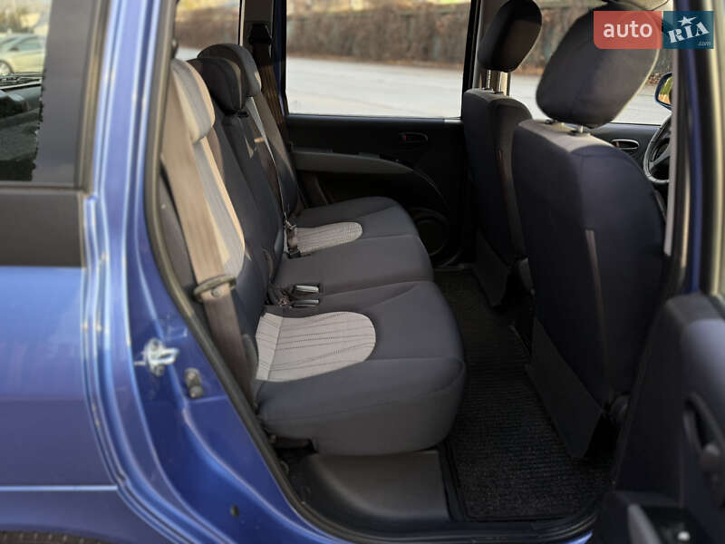 Мінівен Hyundai Matrix 2008 в Дніпрі