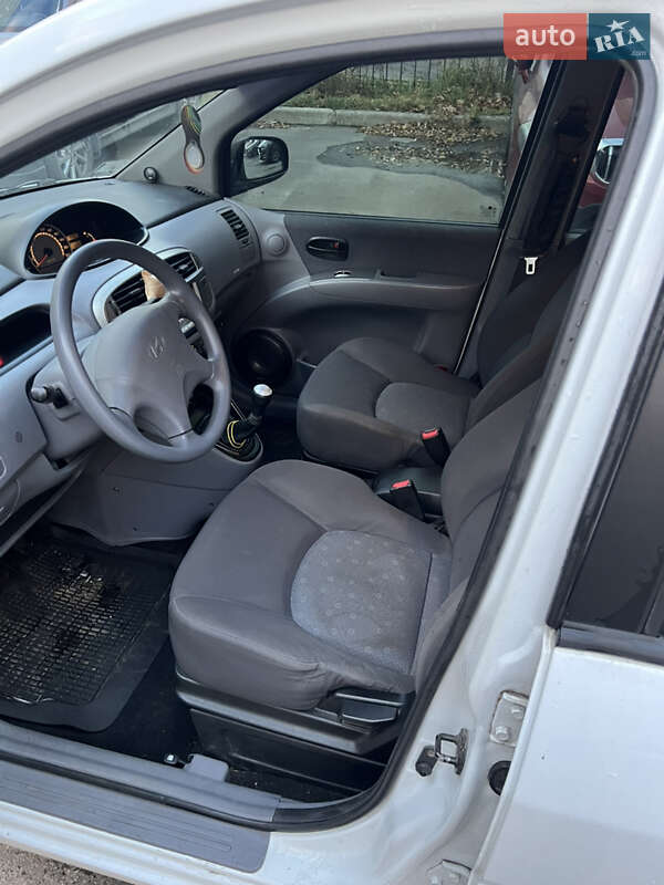 Минивэн Hyundai Matrix 2006 в Киеве