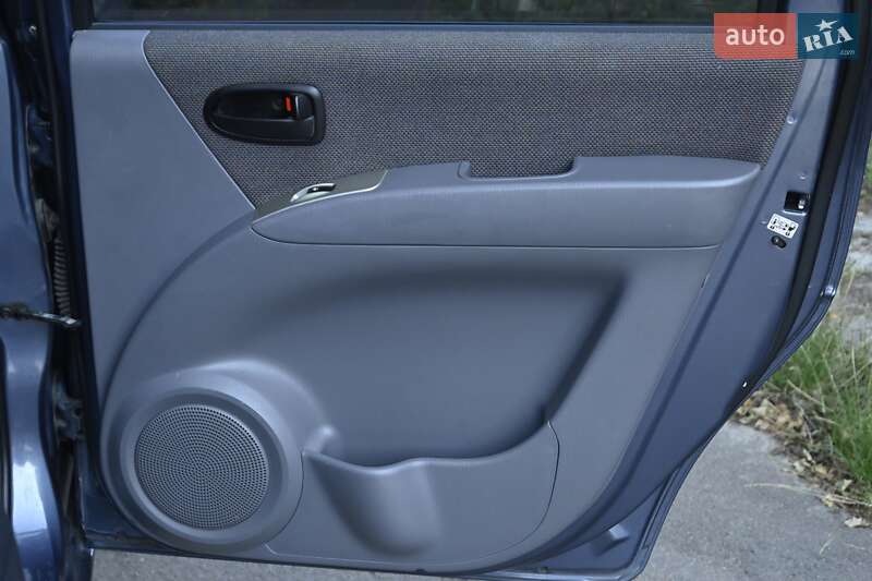 Минивэн Hyundai Matrix 2004 в Бердичеве