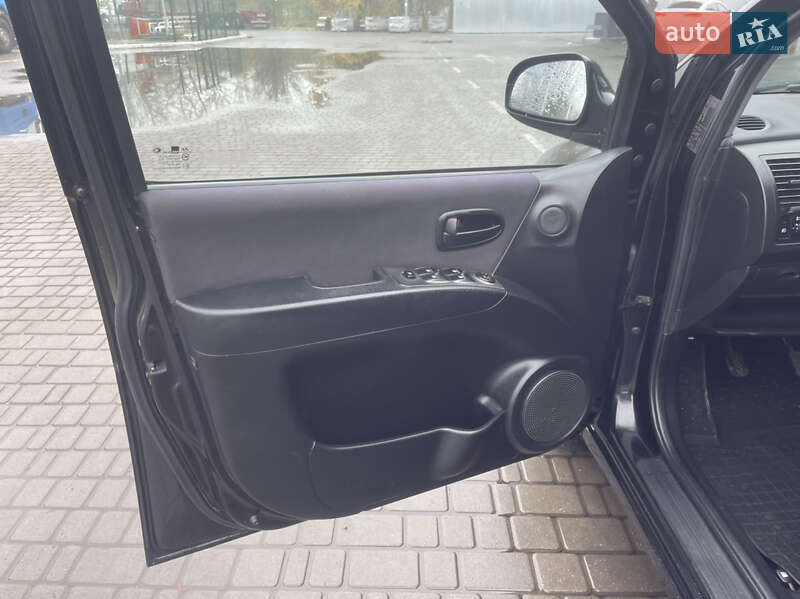 Мінівен Hyundai Matrix 2002 в Одесі