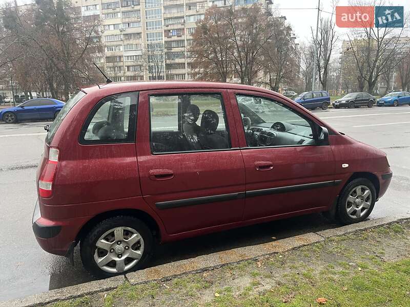 Минивэн Hyundai Matrix 2006 в Киеве