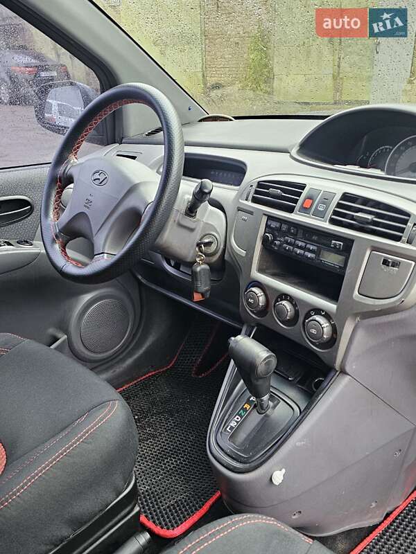 Минивэн Hyundai Matrix 2006 в Киеве