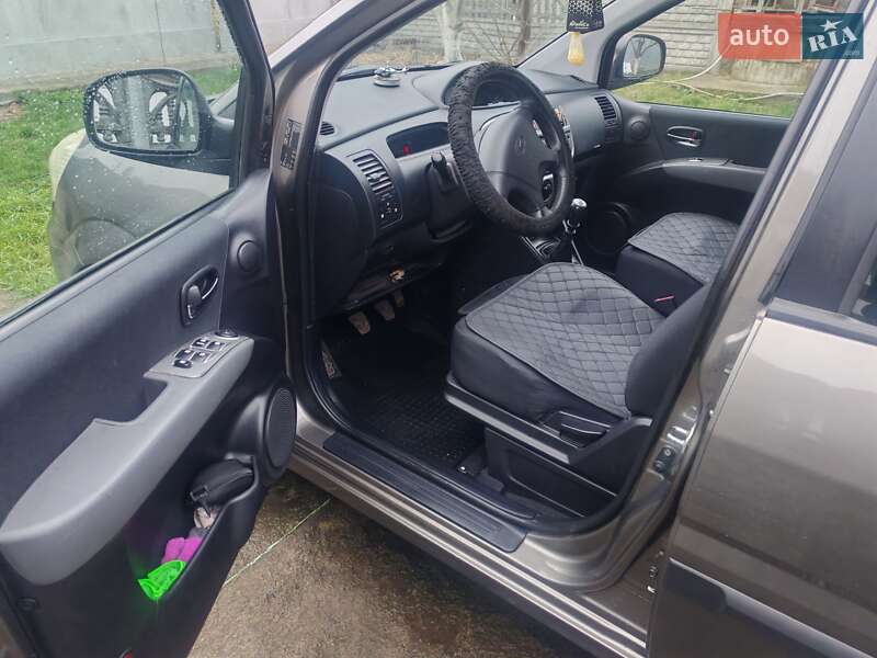 Минивэн Hyundai Matrix 2009 в Смеле фото 7 Минивэн Hyundai Matrix 2009 в Смеле