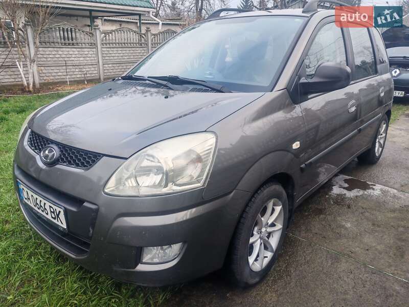 Минивэн Hyundai Matrix 2009 в Смеле фото 2 Минивэн Hyundai Matrix 2009 в Смеле