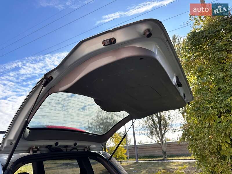 Минивэн Hyundai Matrix 2007 в Запорожье