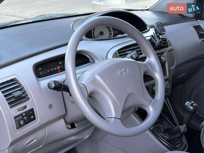 Минивэн Hyundai Matrix 2006 в Николаеве
