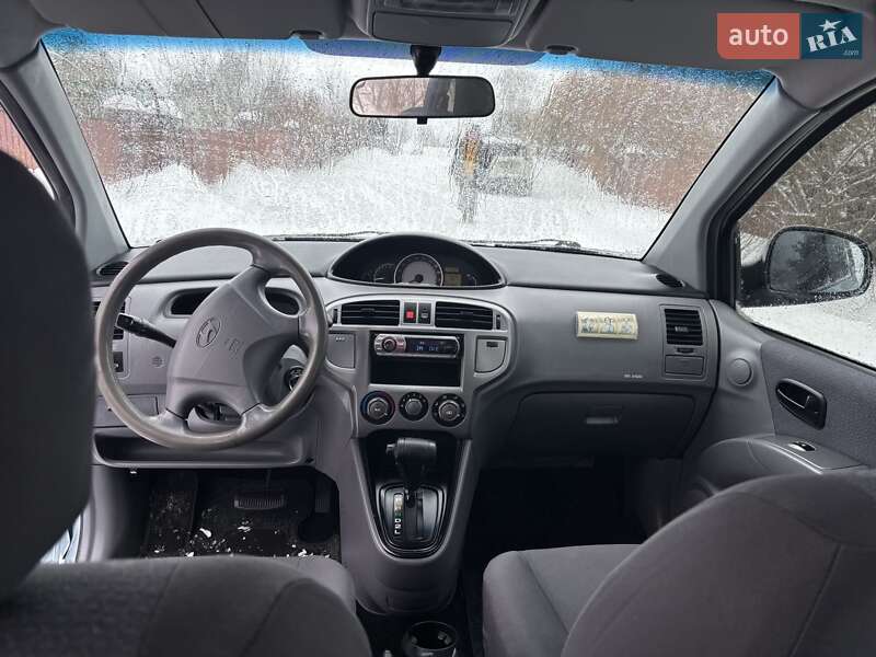 Минивэн Hyundai Matrix 2008 в Макарове