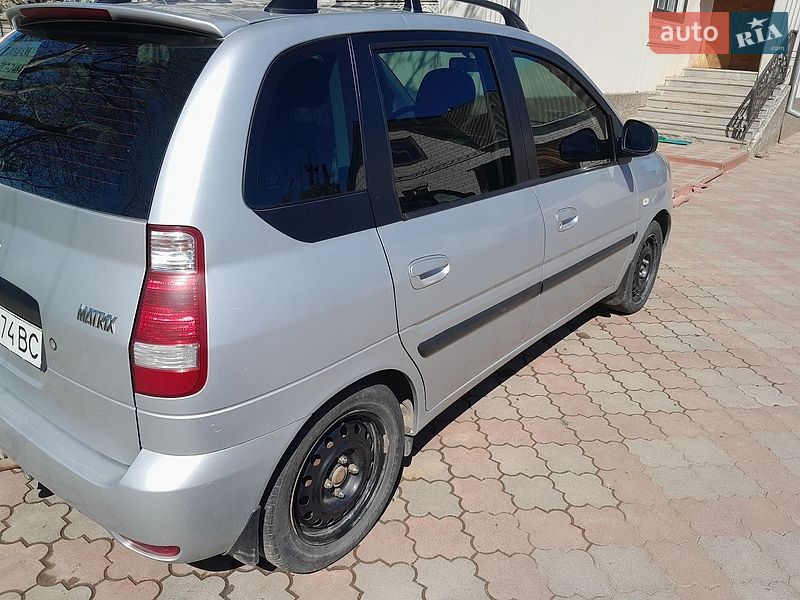 Минивэн Hyundai Matrix 2008 в Бершади