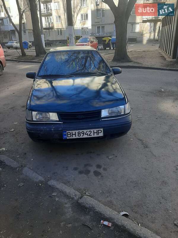Седан Hyundai Pony 1994 в Одессе