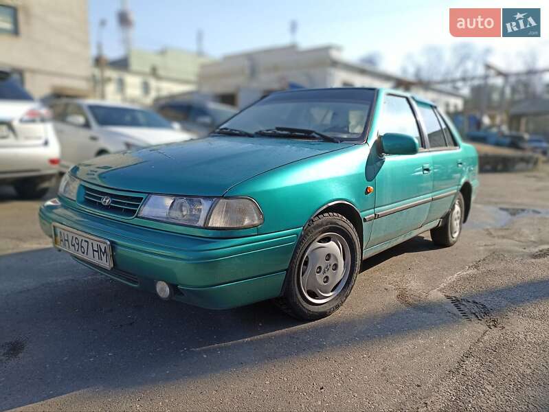 Седан Hyundai Pony 1994 в Києві