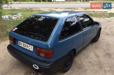 Седан Hyundai Pony 1994 в 