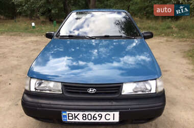 Седан Hyundai Pony 1994 в 
