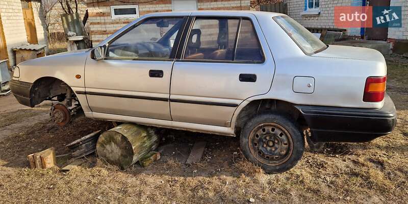 Седан Hyundai Pony 1993 в Луцке