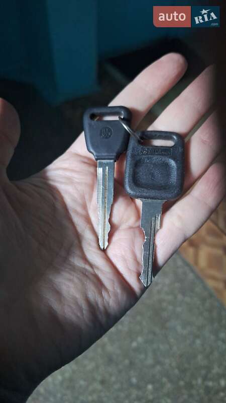 Седан Hyundai Pony 1992 в Киеве