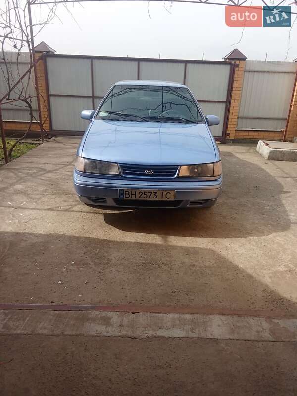 Седан Hyundai Pony 1994 в Ізмаїлі