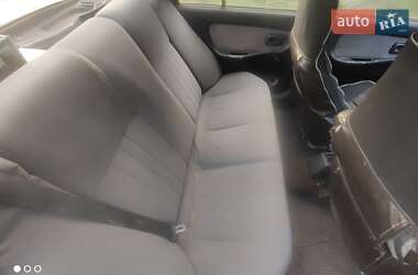Седан Hyundai Pony 1992 в 